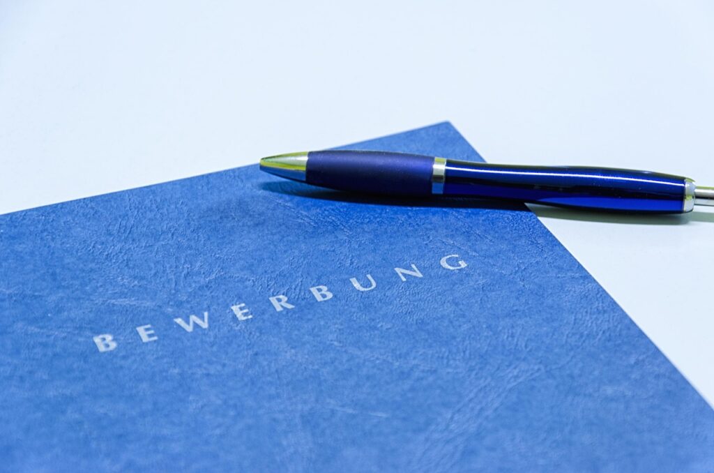 20代で仕事が向いてないと感じた時の辞める判断基準は？