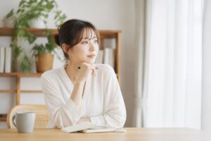 20代女性が飲み会を断りづらい理由とその対策は？